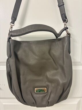 Marc Jacobs brown pebbled leather hobo bag
